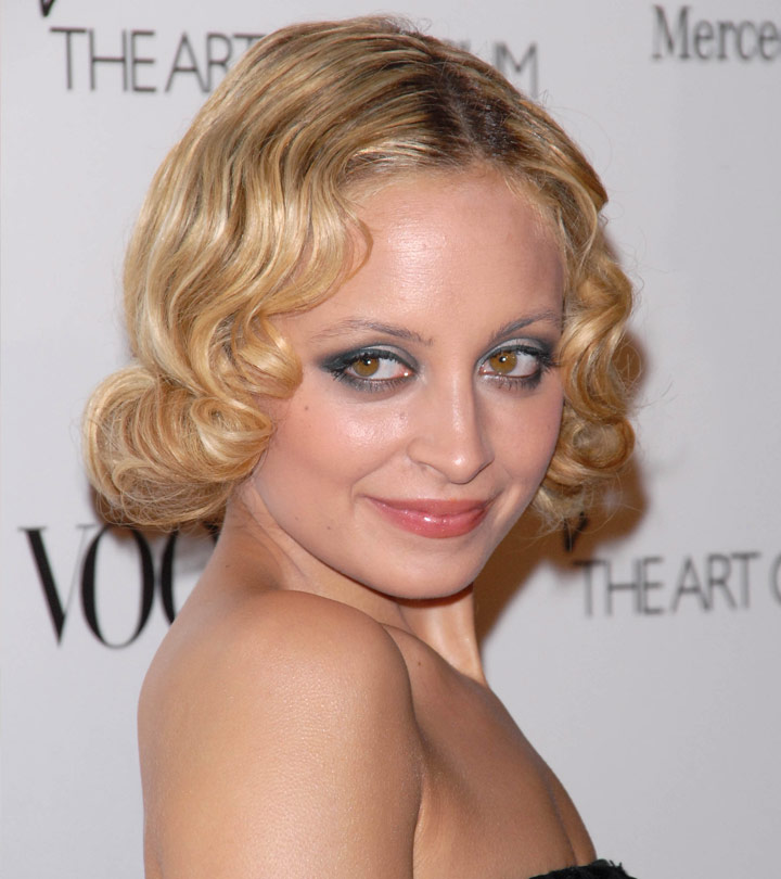 Women With Protruding Eyes & Makeup Women With Protruding Eyes & Makeup