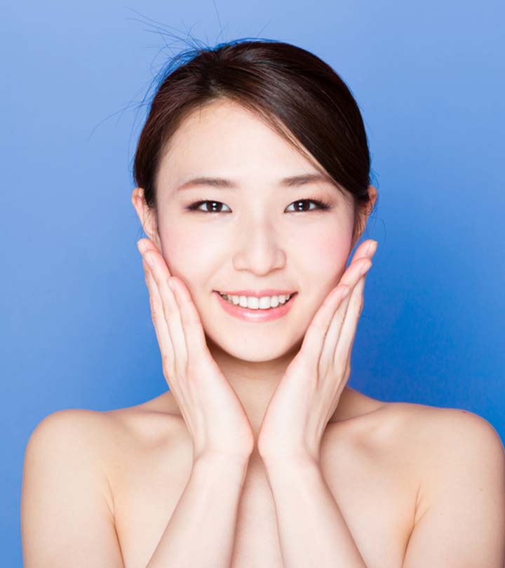 a woman makeup with monolid eyes