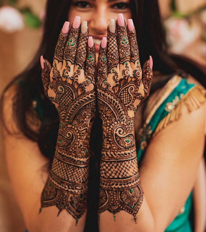 Eid Mehndi Design on Woman